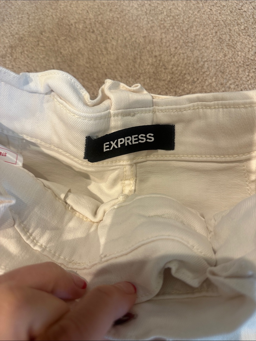 Express High-Waist Tie-Belt Shorts - Cream - Picture 3 of 6